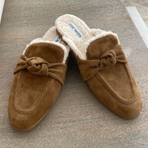 NEW! Steve Madden Sherpa Suede Charter Mules 8.5